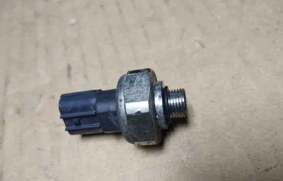 Honda Legend Oil pressure sensor 