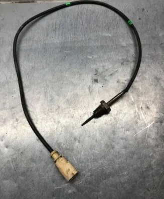 Audi A4 S4 B9 Exhaust gas temperature sensor 04L906088BS