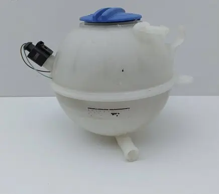 Volkswagen Golf III Coolant expansion tank/reservoir 1K0121407A