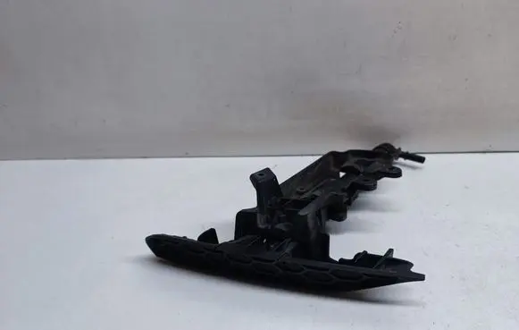 Jeep Grand Cherokee Headlight washer spray nozzle 