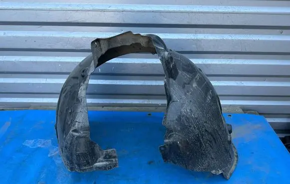 Audi A4 S4 B9 8W Front wheel arch liner splash guards 8W0821172K