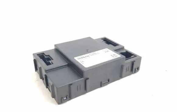 Nissan Qashqai Comfort/convenience module 284B2BR02B 5WK50366
