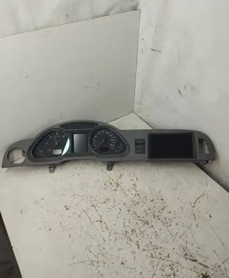 Audi A6 S6 C6 4F Speedometer (instrument cluster) 4F0910930A 0520