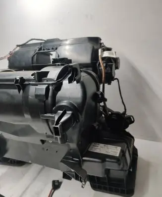 BMW 5 E60 E61 Interior heater climate box assembly 9197712 00657281 9178310