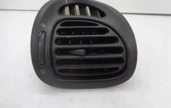 Citroen Xsara Picasso Dashboard side air vent grill/cover trim 9631280077