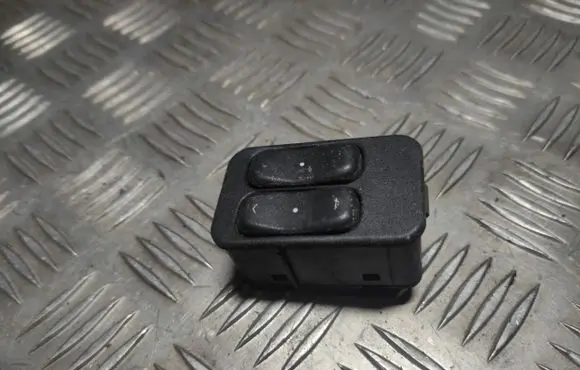 Opel Meriva A Electric window control switch 24409205 0505051247 13363202