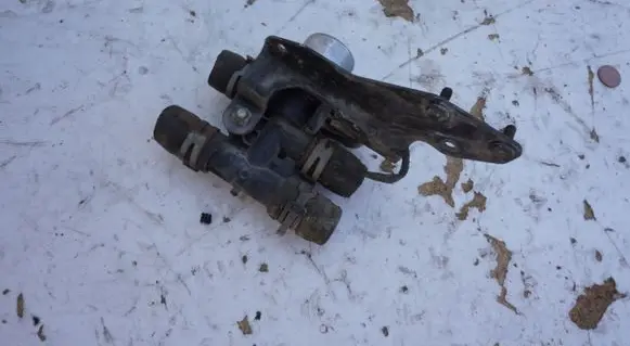 Coolant heater control valve