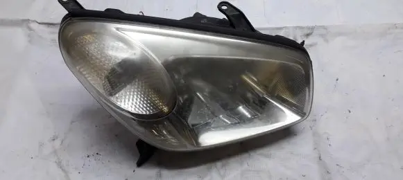 Toyota RAV 4 (XA20) Headlight/headlamp