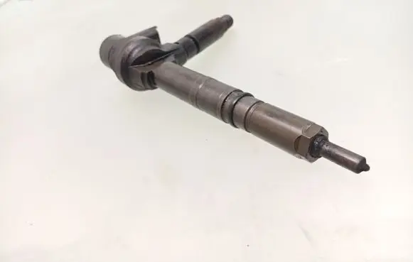 Opel Astra H Fuel injector 0445110174