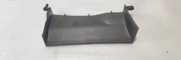 Audi A7 S7 4G Intercooler air channel guide 4G0129618
