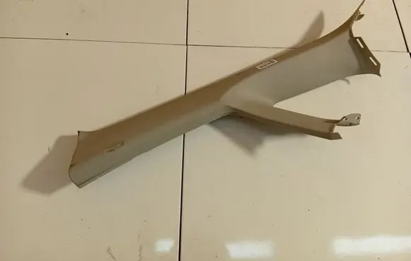 (C) pillar trim