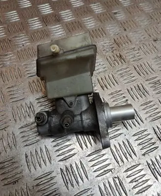 Renault Espace - Grand espace IV Master brake cylinder 8200181766