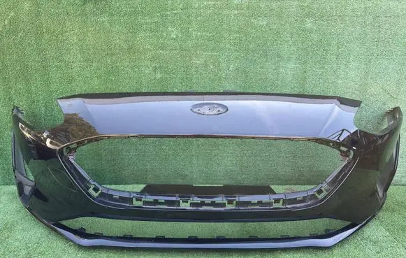 Ford Focus Front bumper JX7B-17757-A
