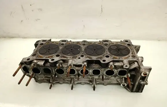 Dodge Nitro Engine head 90352048H 7G00046 70276