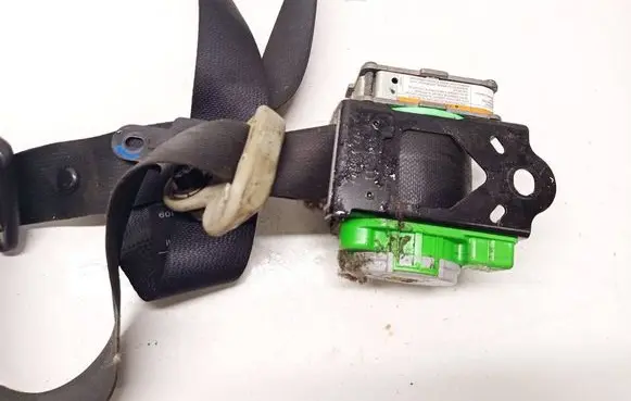 Opel Agila B Front seatbelt 3063559