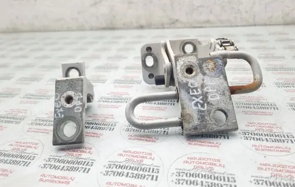 Front door hinge set