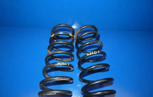 Volvo XC60 Rear coil spring 