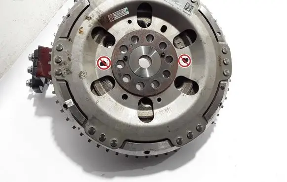 Volvo V60 Dual mass flywheel 31491811