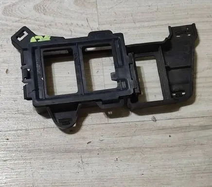 Mercedes-Benz CLA C117 X117 W117 Distronic sensor bracket A1178851001