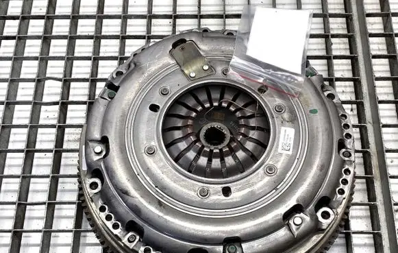 Renault Trafic III (X82) Clutch set kit 
