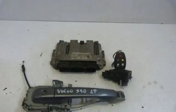 Volvo S40 Engine ECU kit and lock set 0281011775