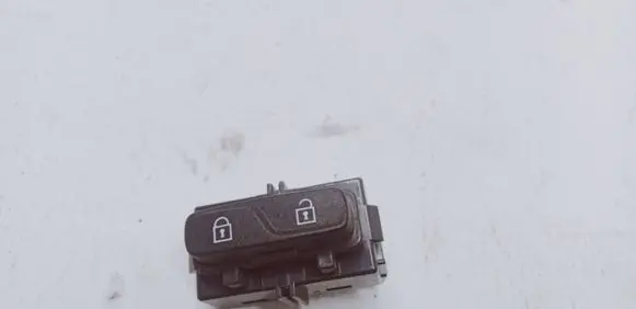 Volvo XC60 Central locking switch button 31272015