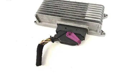 Audi A5 8T 8F Sound amplifier 8T0035223AH
