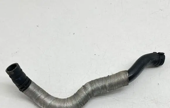 Porsche Panamera (970) Engine coolant pipe/hose 30588200