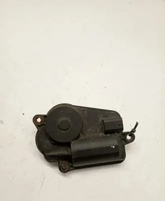 BMW 7 G11 G12 Intake manifold valve actuator/motor 8582069
