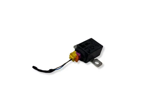 Audi A6 S6 C7 4G Battery relay fuse 4F0915519