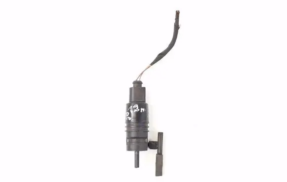 Mercedes-Benz E W212 Windscreen/windshield washer pump A2218690121