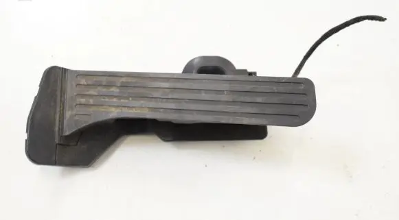 Skoda Superb B6 (3T) Accelerator throttle pedal 1K2723503