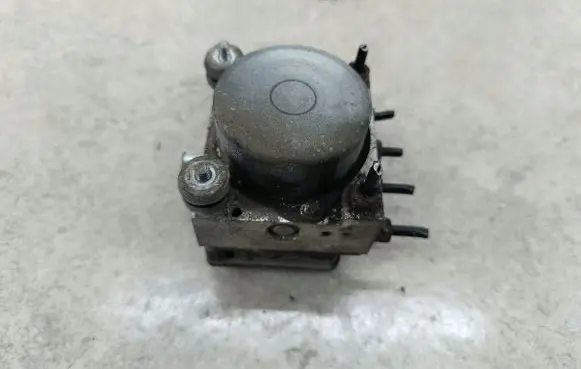 Opel Corsa D ABS Pump 