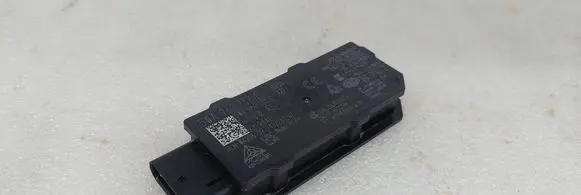 Audi Q4 Sportback e-tron Aerial antenna amplifier 5WA962133E 02432230247