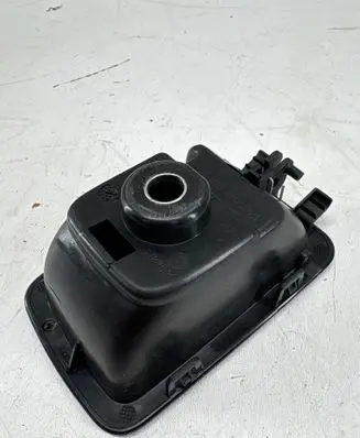 Maserati Grecale Seat back rest lock catch L105001S40811