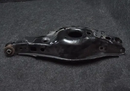 Lexus CT 200H Rear upper control arm/wishbone