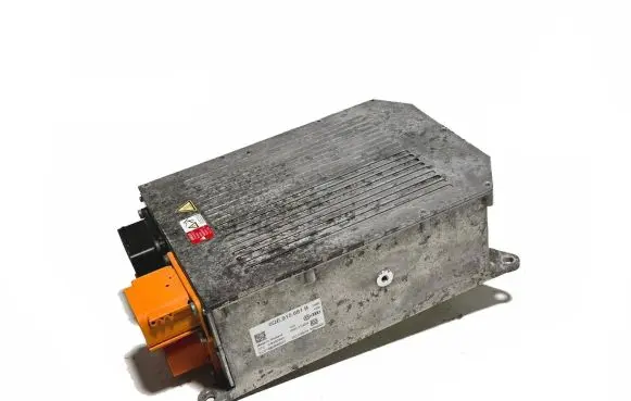 Volkswagen Golf VII Battery control module 5QE915681B 21528