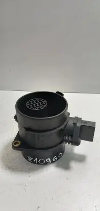 Mercedes-Benz E W211 Mass air flow meter A6460940048 6460940048