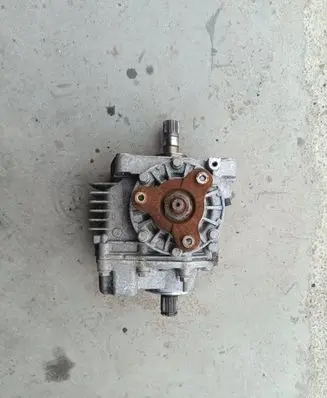 Gearbox transfer box case