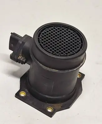 Nissan Terrano Mass air flow meter 30120 226807F406 0281002596