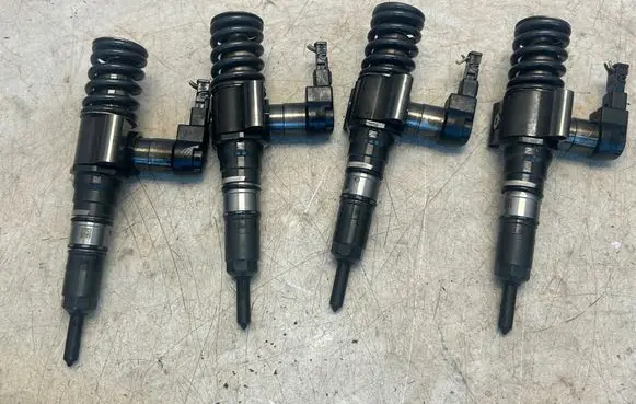 Volkswagen PASSAT B6 Fuel injectors set 03G130 003111208 PPD032011