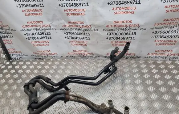 Volkswagen Touareg I Engine coolant pipe/hose 7L6121065P