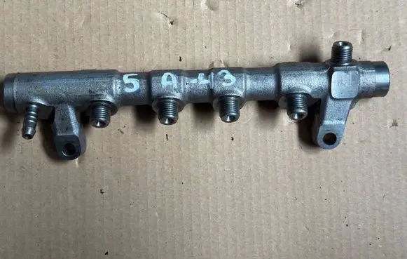 Fuel main line pipe