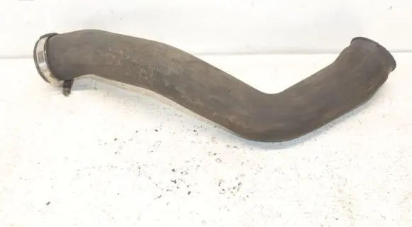 Intercooler hose/pipe