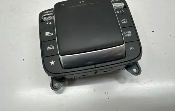Mercedes-Benz CLA C118 X118 Head unit multimedia control A2479003903
