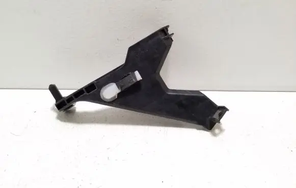 Toyota Prius (XW30) Other engine bay part