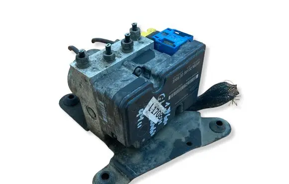 Citroen Xantia ABS Pump 5WK84105 1009011053