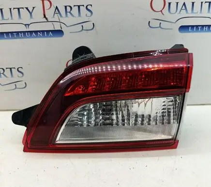 Subaru Outback (BS) Tailgate rear/tail lights 13260228