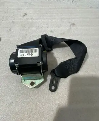 BMW X1 E84 Rear seatbelt 607051100E 120720