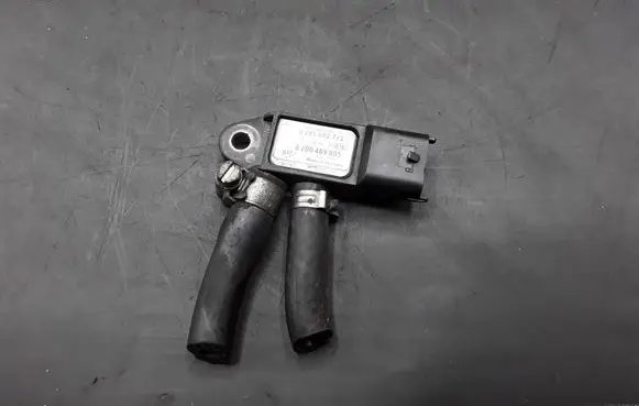 Suzuki Grand Vitara II Exhaust gas pressure sensor 0281002772 8200469905